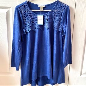 NWT “Status” blouse